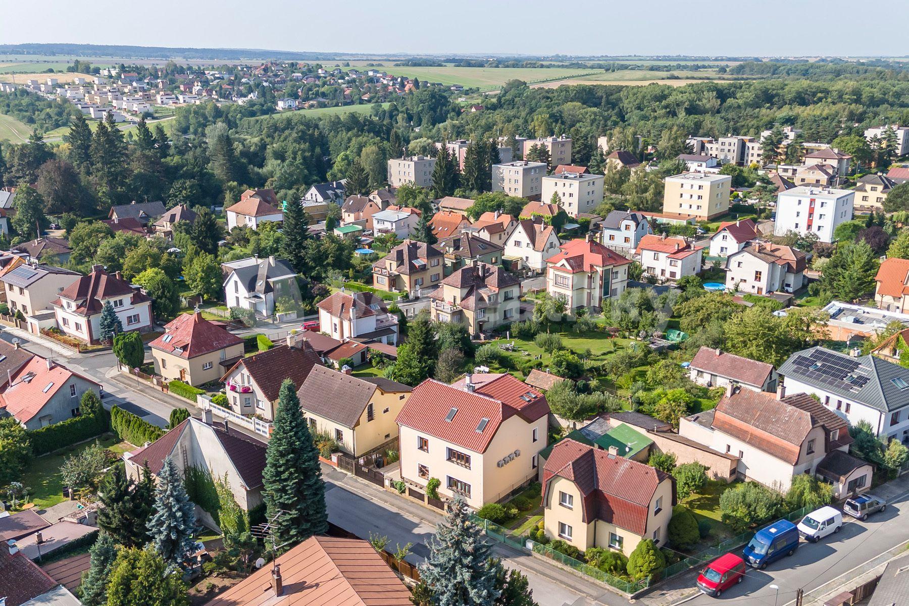 Prodej domu 294 m², pozemek 414 m², Boženy Němcové, Úvaly, Středočeský kraj