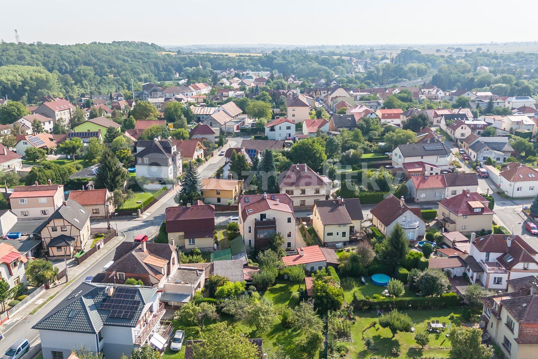 Prodej domu 294 m², pozemek 414 m², Boženy Němcové, Úvaly, Středočeský kraj