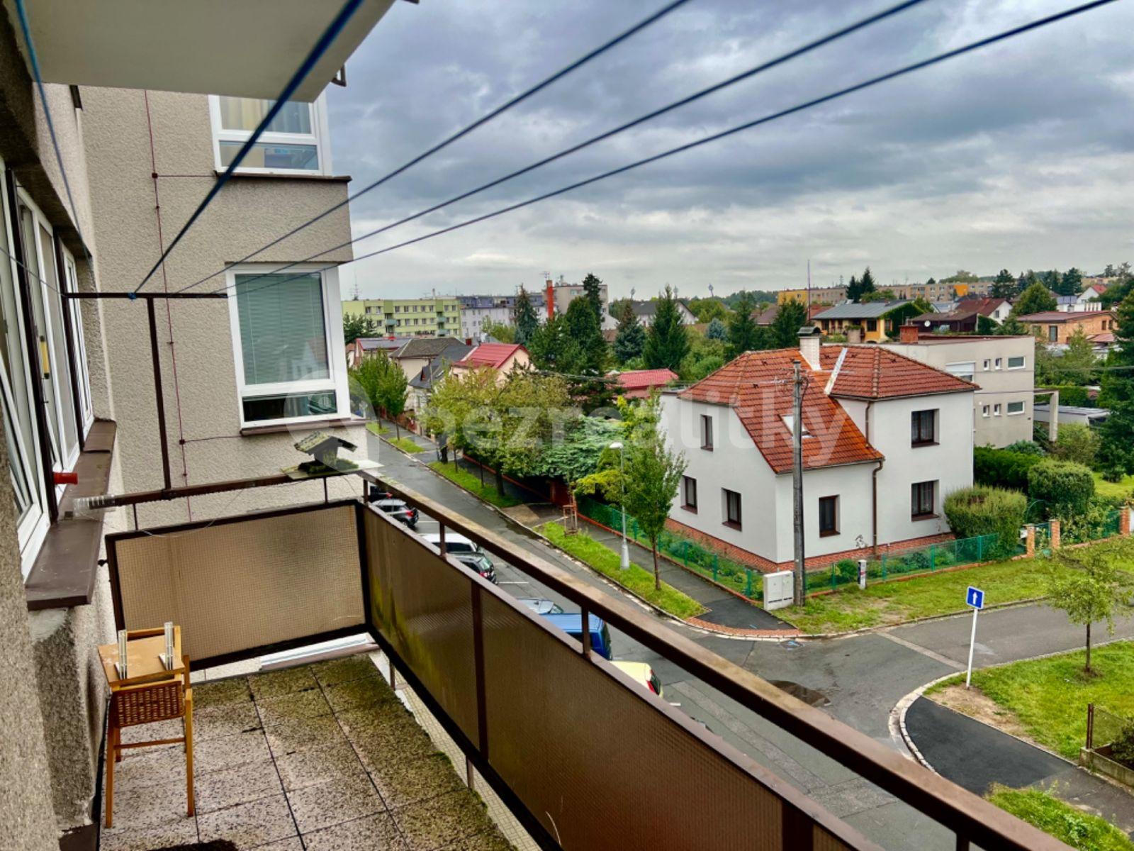 Pronájem bytu 3+1 85 m², U Střelnice, Hradec Králové, Královéhradecký kraj