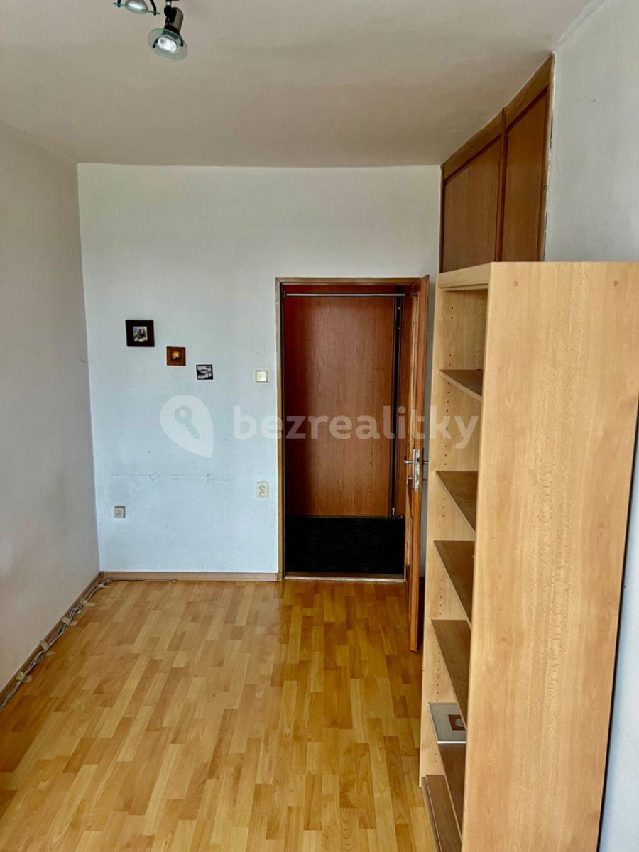 Pronájem bytu 3+1 85 m², U Střelnice, Hradec Králové, Královéhradecký kraj