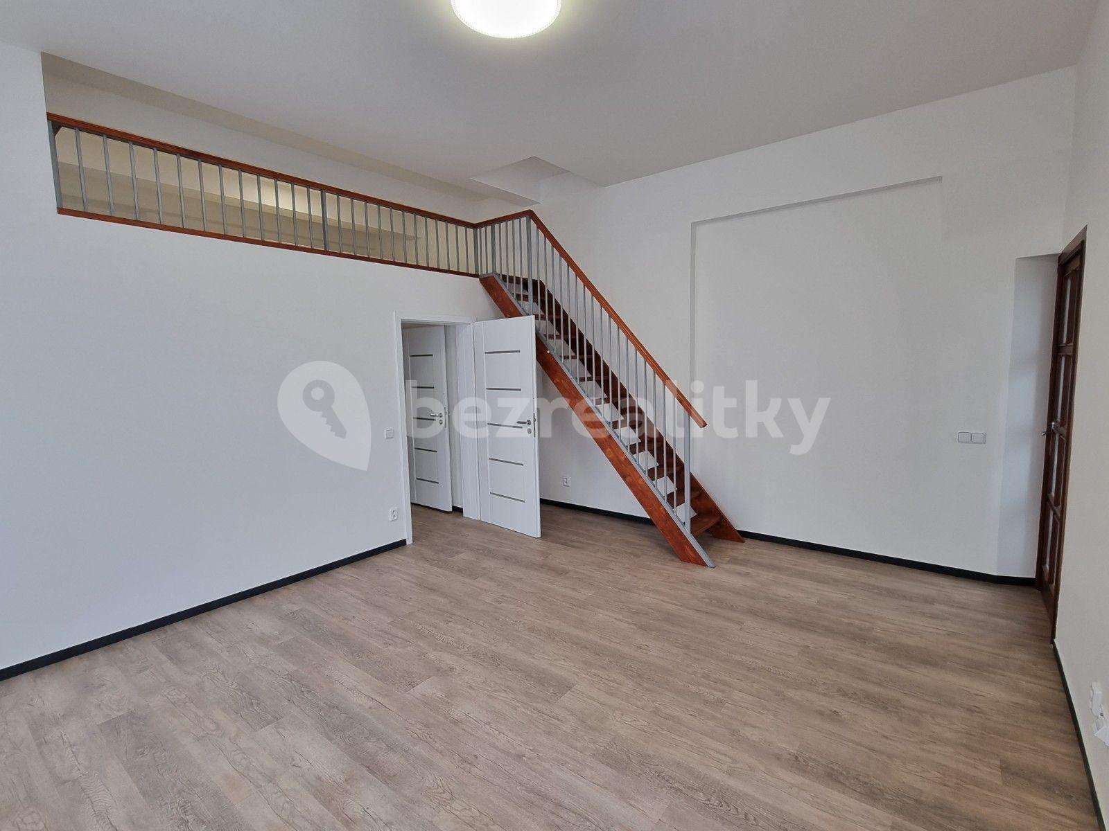 Prodej bytu 1+1 42 m², Evropská, Praha, Praha