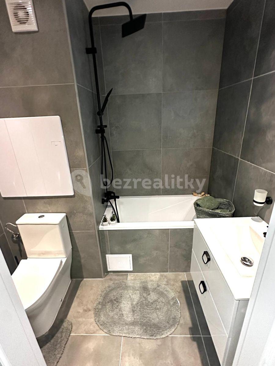 Prodej bytu 1+kk 29 m², Klapálkova, Praha, Praha