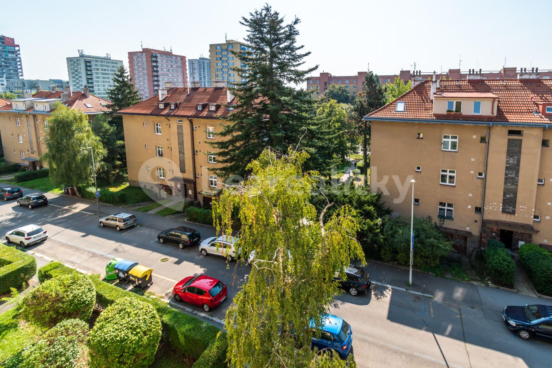 Pronájem bytu 2+1 55 m², Nad Vodovodem, Praha, Praha