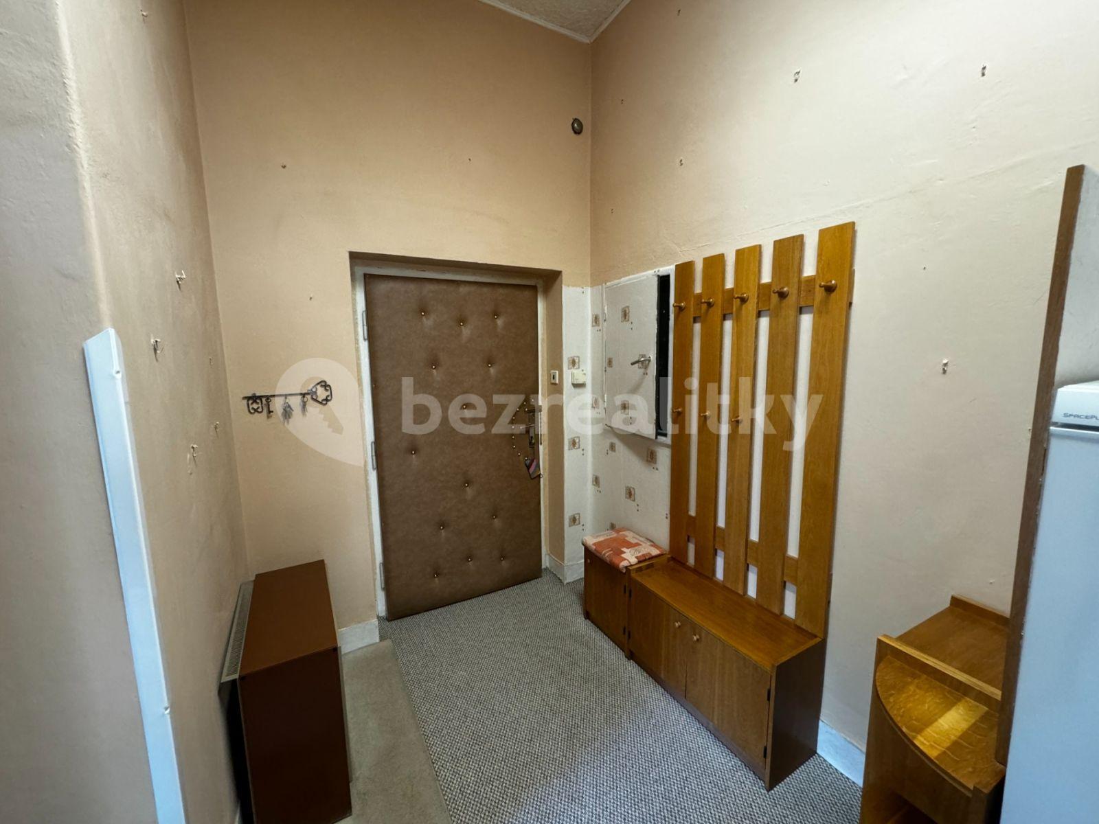 Pronájem bytu 2+1 60 m², Nádražní, Žamberk, Pardubický kraj