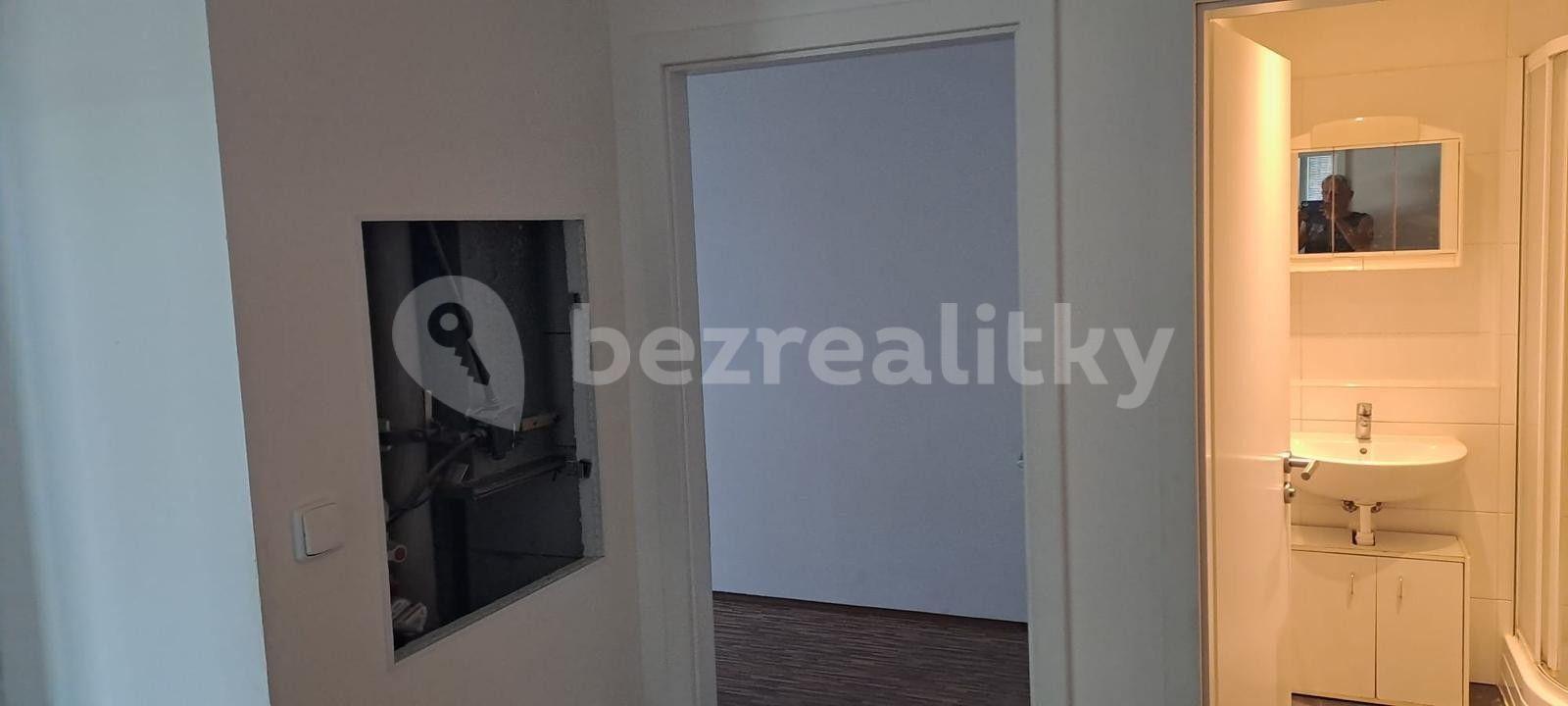 Prodej bytu 3+1 60 m², Harrachovská, Praha, Praha