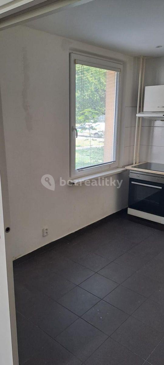 Prodej bytu 3+1 60 m², Harrachovská, Praha, Praha