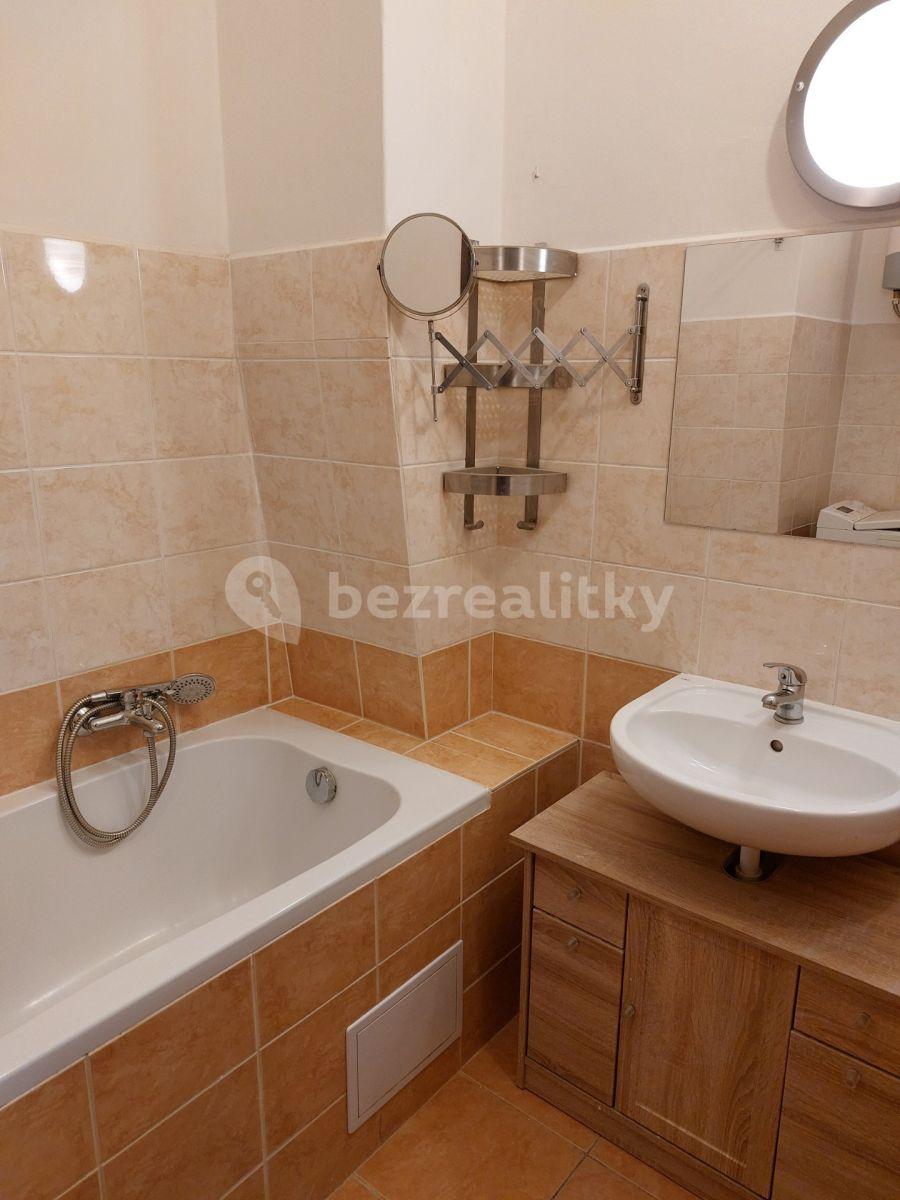 Pronájem bytu 2+1 65 m², Vltavská, Praha, Praha