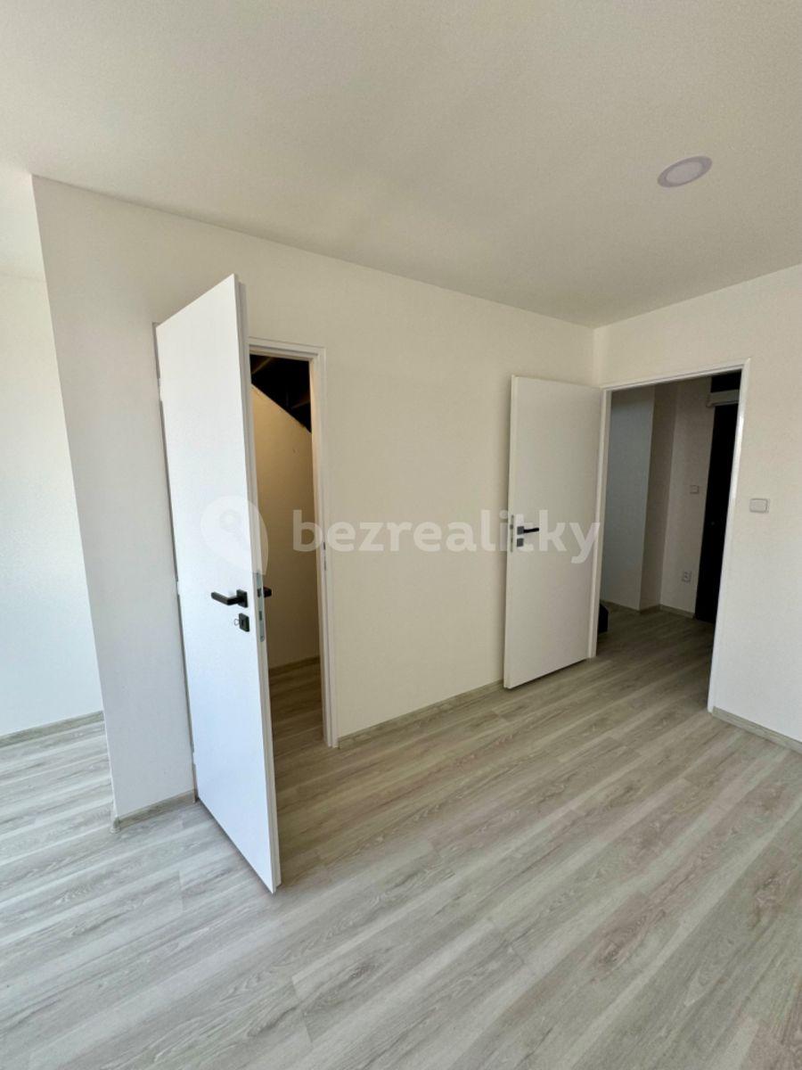 Pronájem bytu 3+1 65 m², Sokolská třída, Ostrava, Moravskoslezský kraj