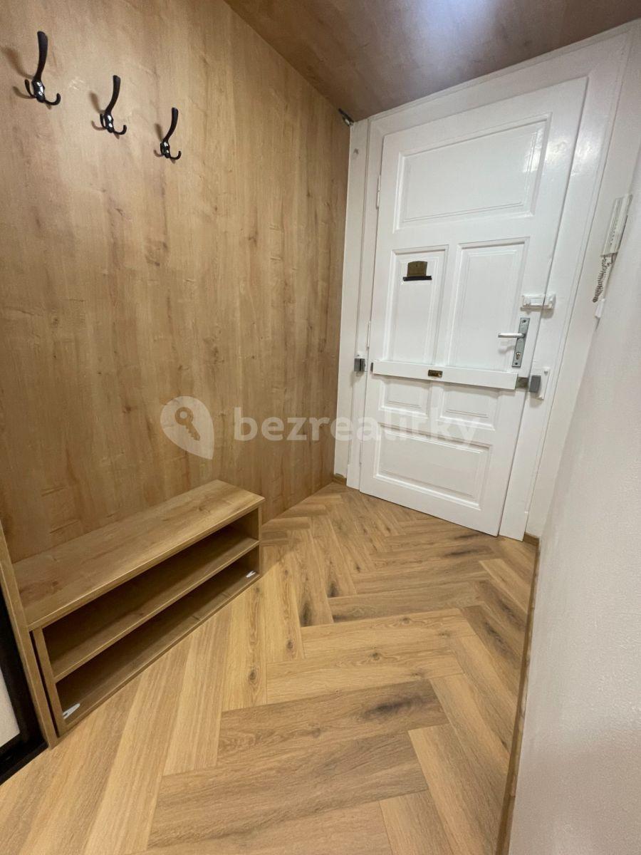 Pronájem bytu 2+kk 47 m², Jaromírova, Praha, Praha