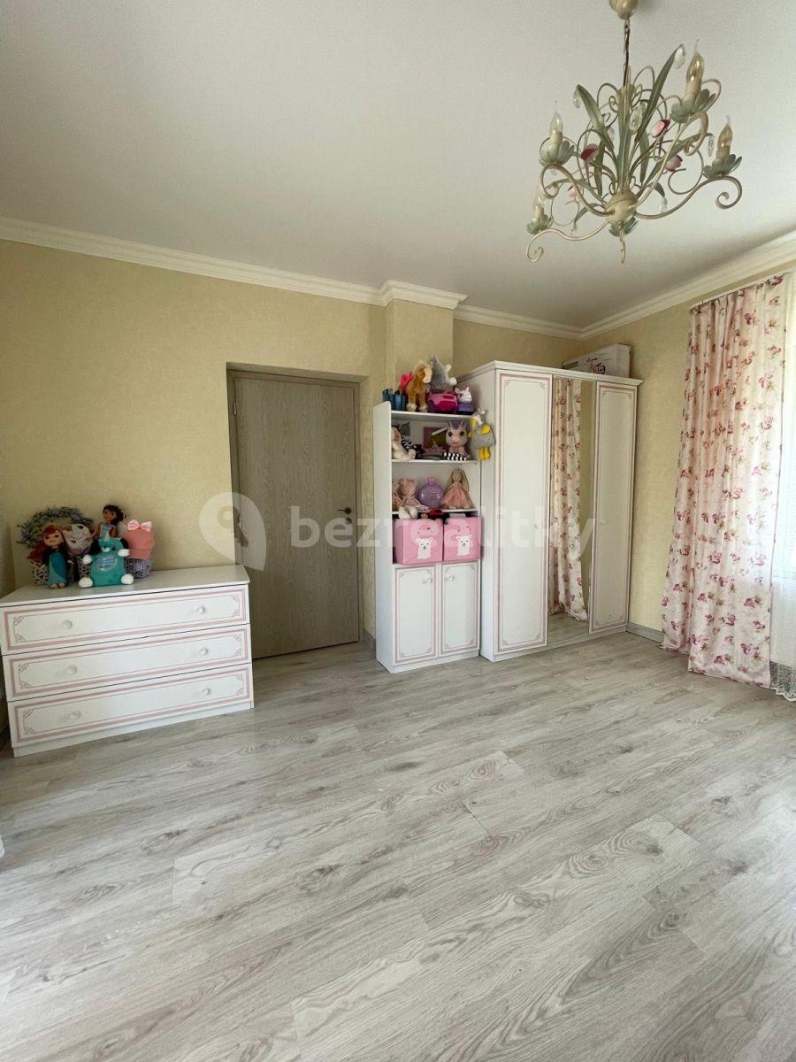 Prodej domu 180 m², pozemek 238 m², Makotřasy, Středočeský kraj