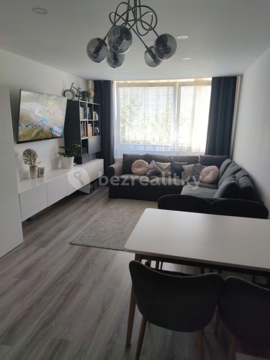 Pronájem bytu 3+kk 68 m², Janovská, Praha, Praha