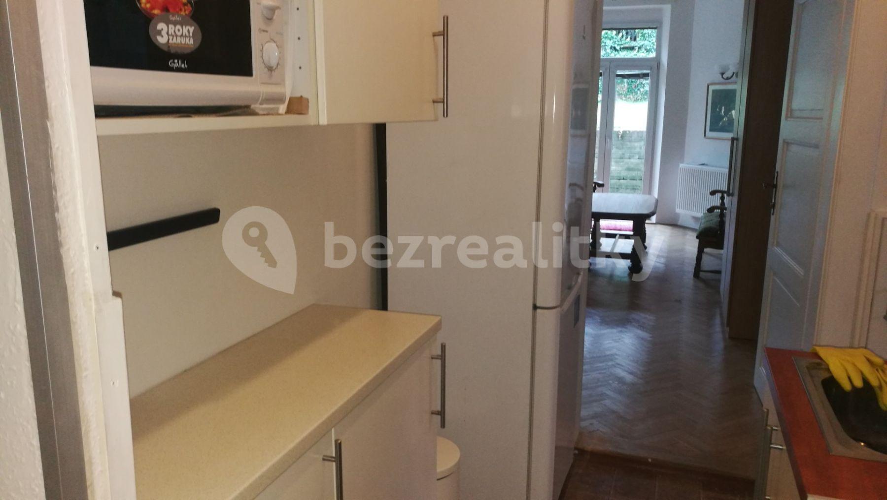 Pronájem bytu 2+kk 58 m², Pod Strašnickou vinicí, Praha, Praha