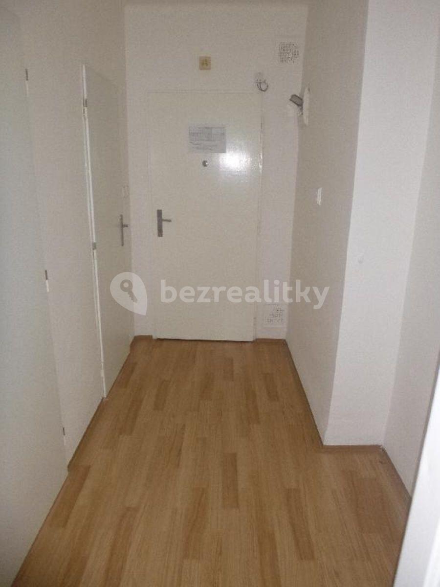 Pronájem bytu 1+kk 22 m², Československé armády, Havířov, Moravskoslezský kraj