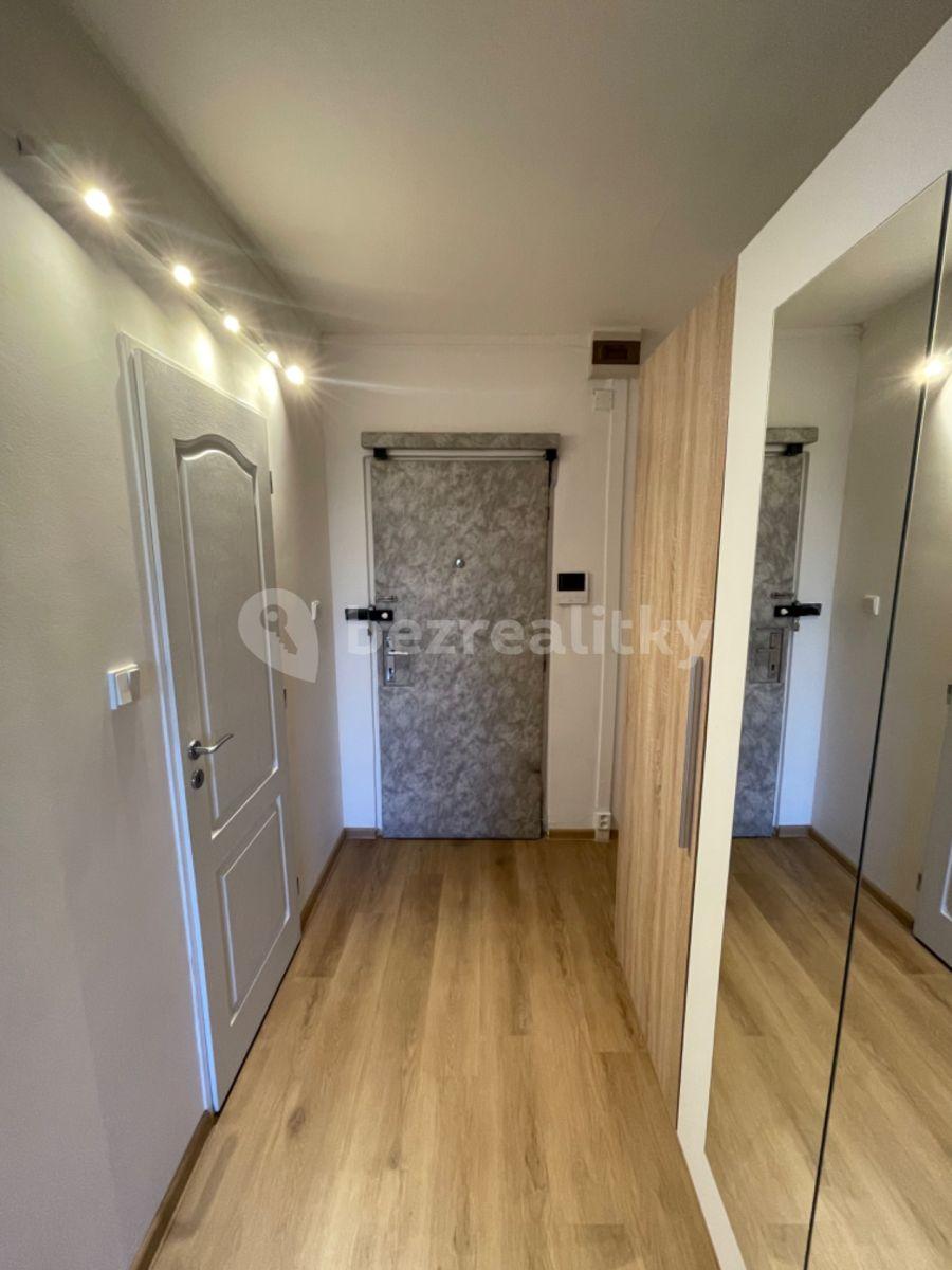 Pronájem bytu 2+kk 40 m², Pujmanové, Praha, Praha