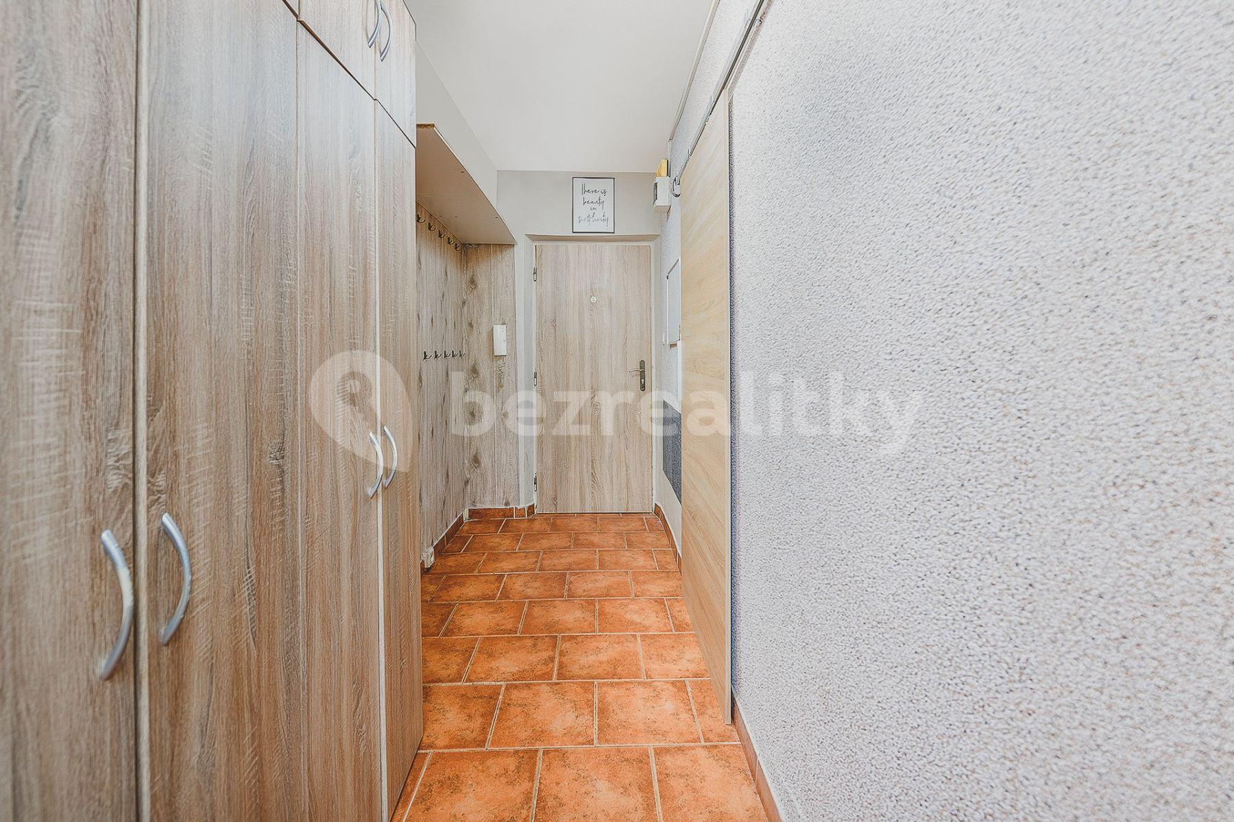 Pronájem bytu 3+kk 80 m², Grusova, Pardubice, Pardubický kraj