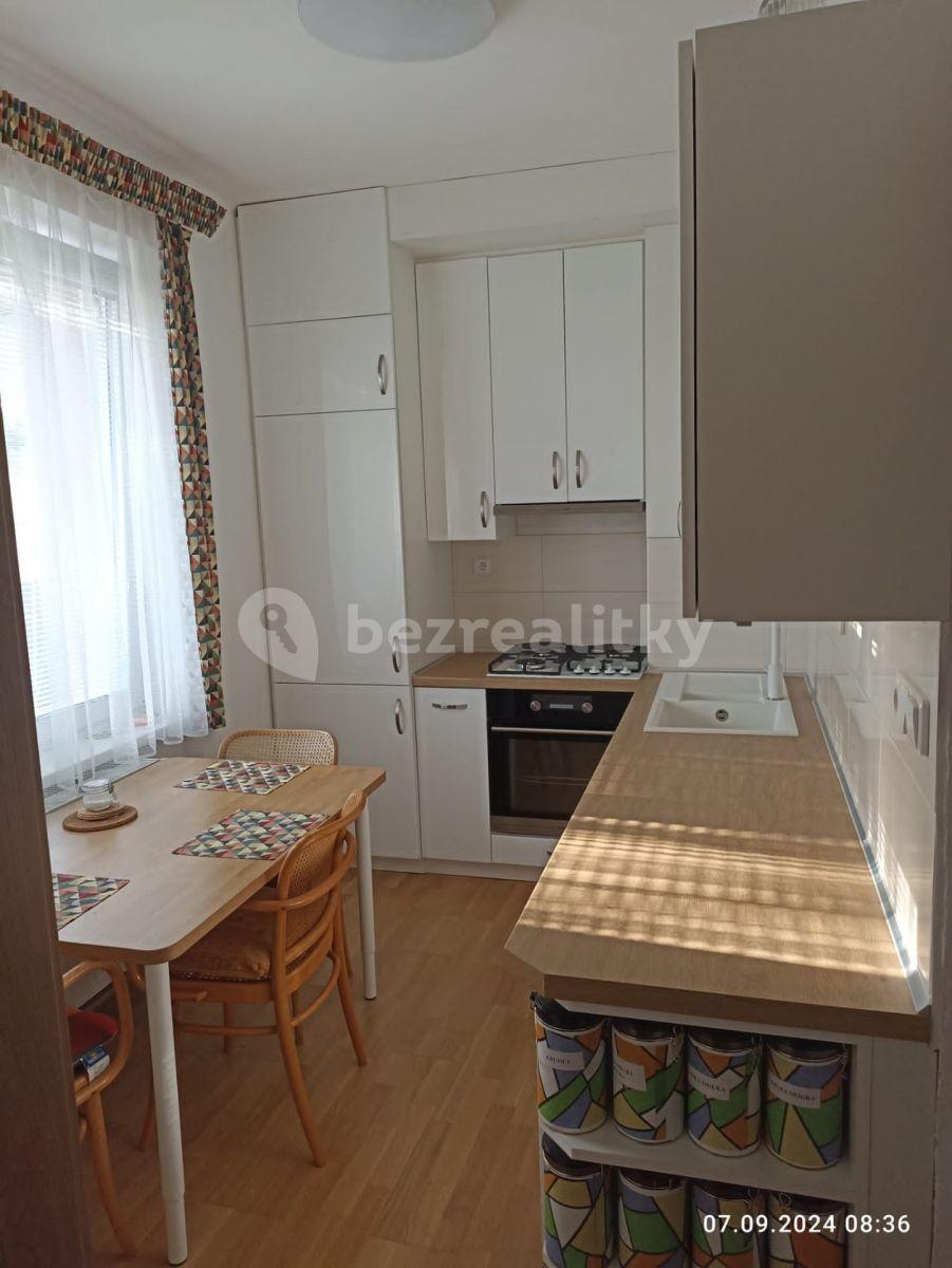 Prodej bytu 2+1 55 m², Olomoucká, Šternberk, Olomoucký kraj