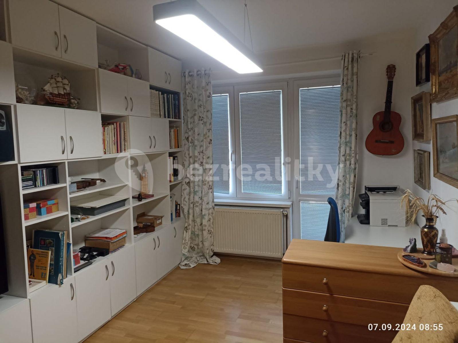 Prodej bytu 2+1 55 m², Olomoucká, Šternberk, Olomoucký kraj