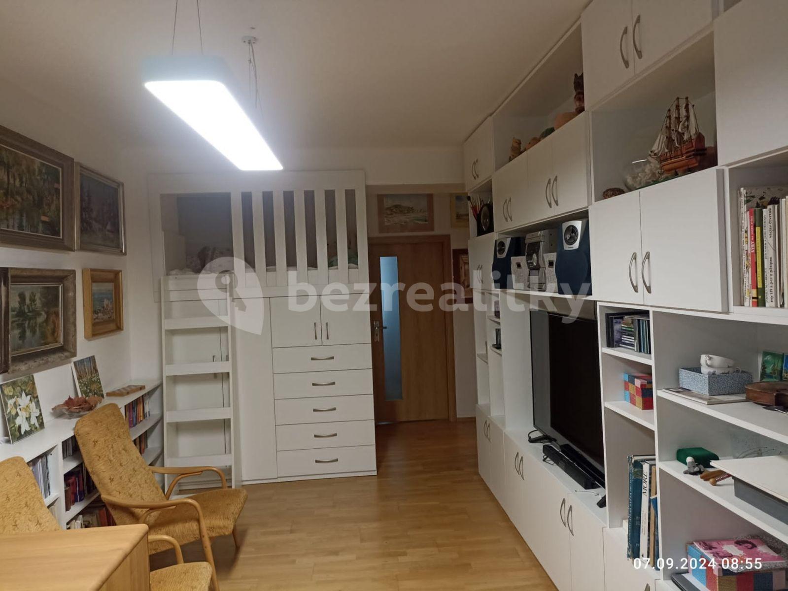 Prodej bytu 2+1 55 m², Olomoucká, Šternberk, Olomoucký kraj