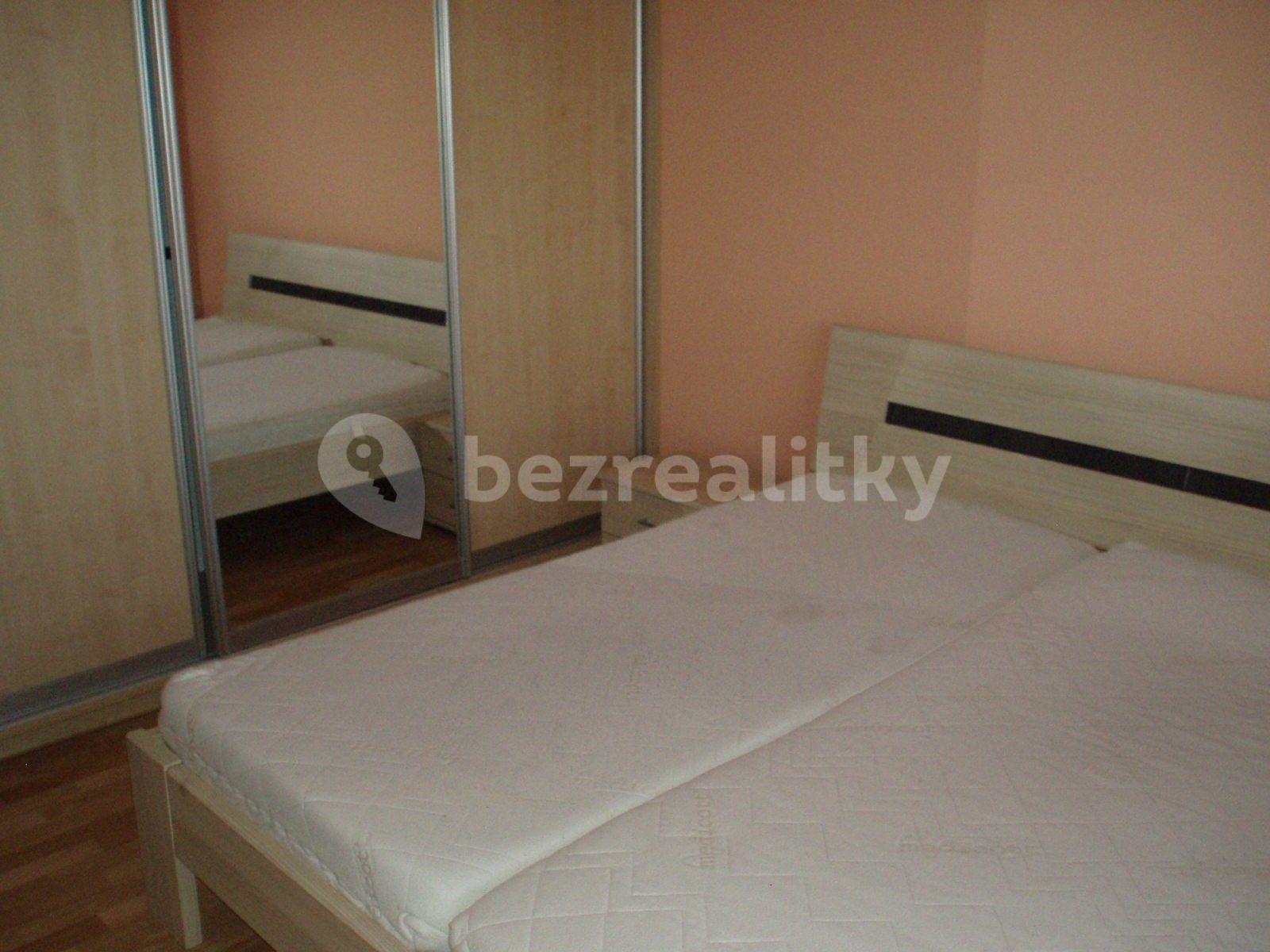 Pronájem bytu 2+kk 47 m², Dubová, Pardubice, Pardubický kraj