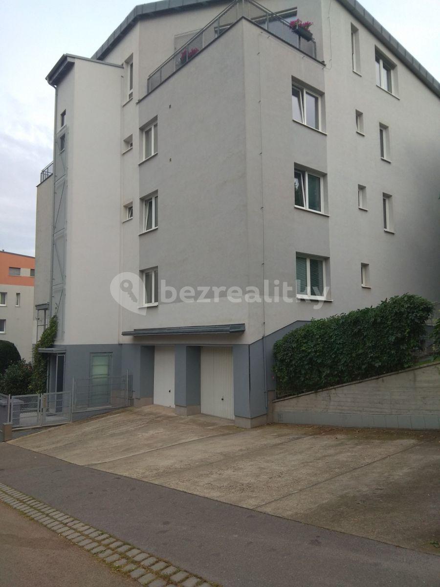 Pronájem bytu 3+kk 115 m², Nad Cementárnou, Praha, Praha