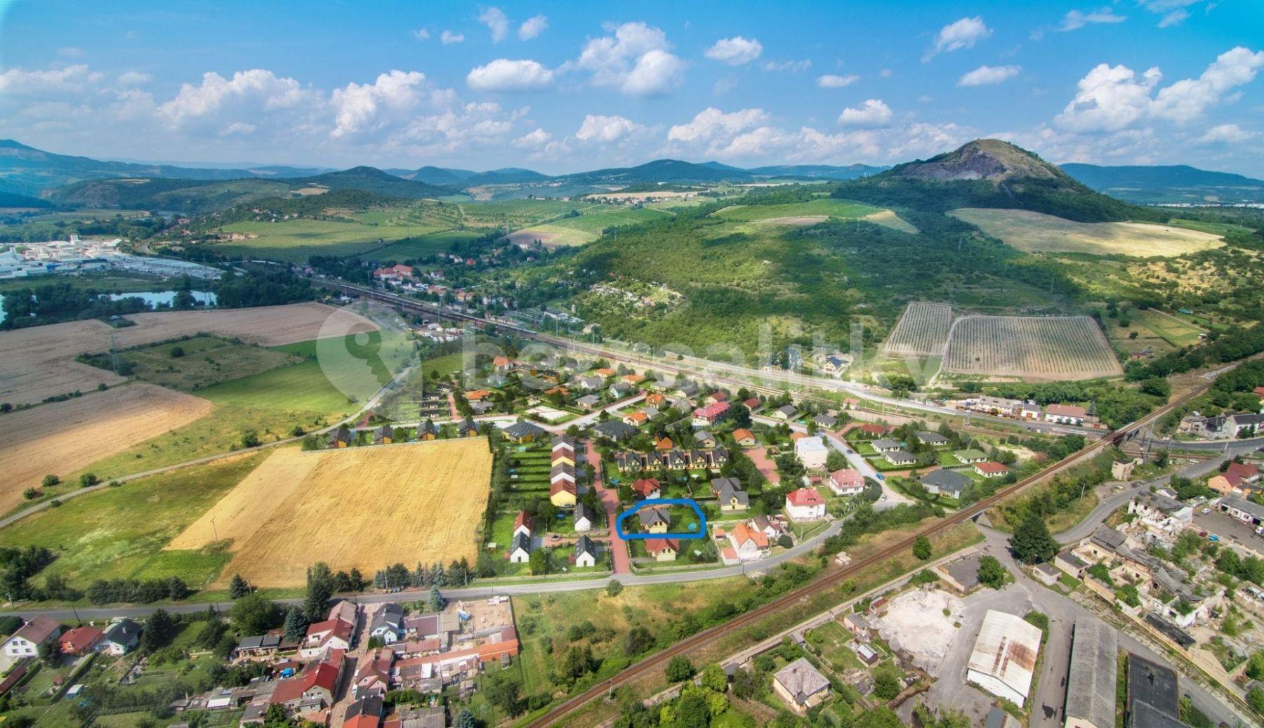 Prodej pozemku 771 m², Žalhostice, Ústecký kraj