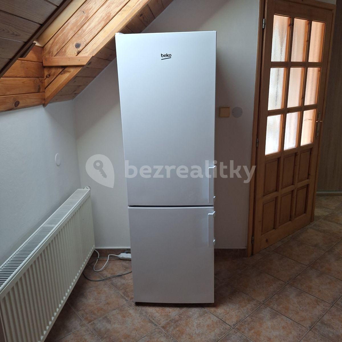 Pronájem bytu 2+kk 60 m², Štrossova, Pardubice, Pardubický kraj