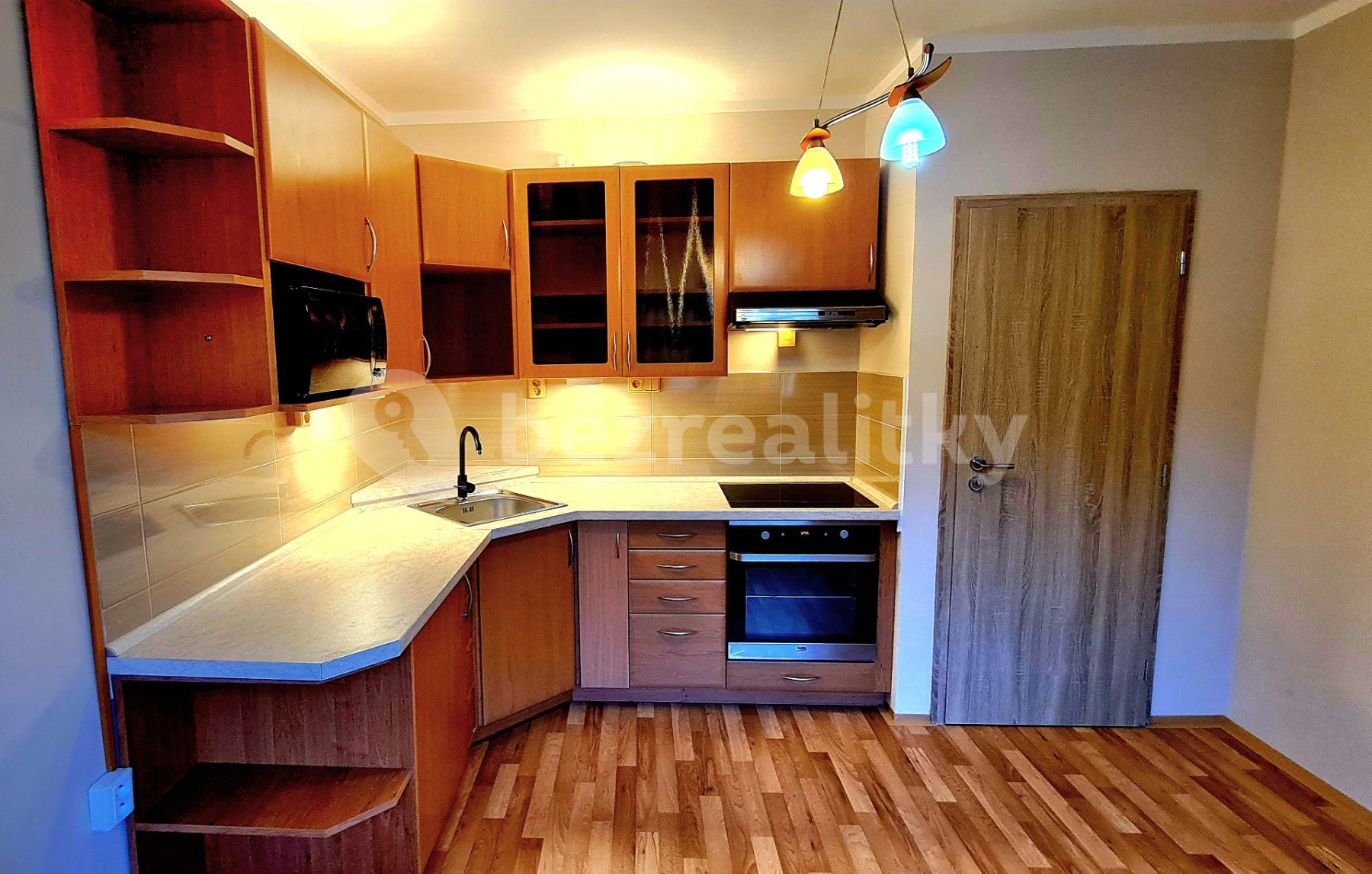 Pronájem bytu 2+kk 39 m², Tolstého, Ústí nad Labem, Ústecký kraj