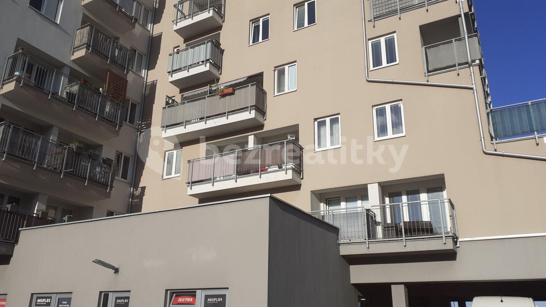 Pronájem bytu 2+kk 45 m², V Honech, Klecany, Středočeský kraj