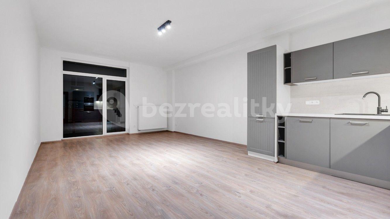 Prodej bytu 2+kk 70 m², Nepilova, Beroun, Středočeský kraj