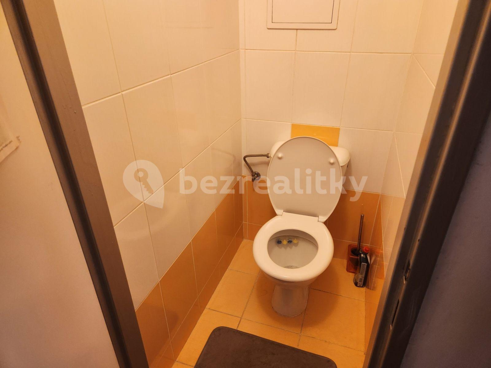 Pronájem bytu 2+kk 47 m², U Valu, Praha, Praha