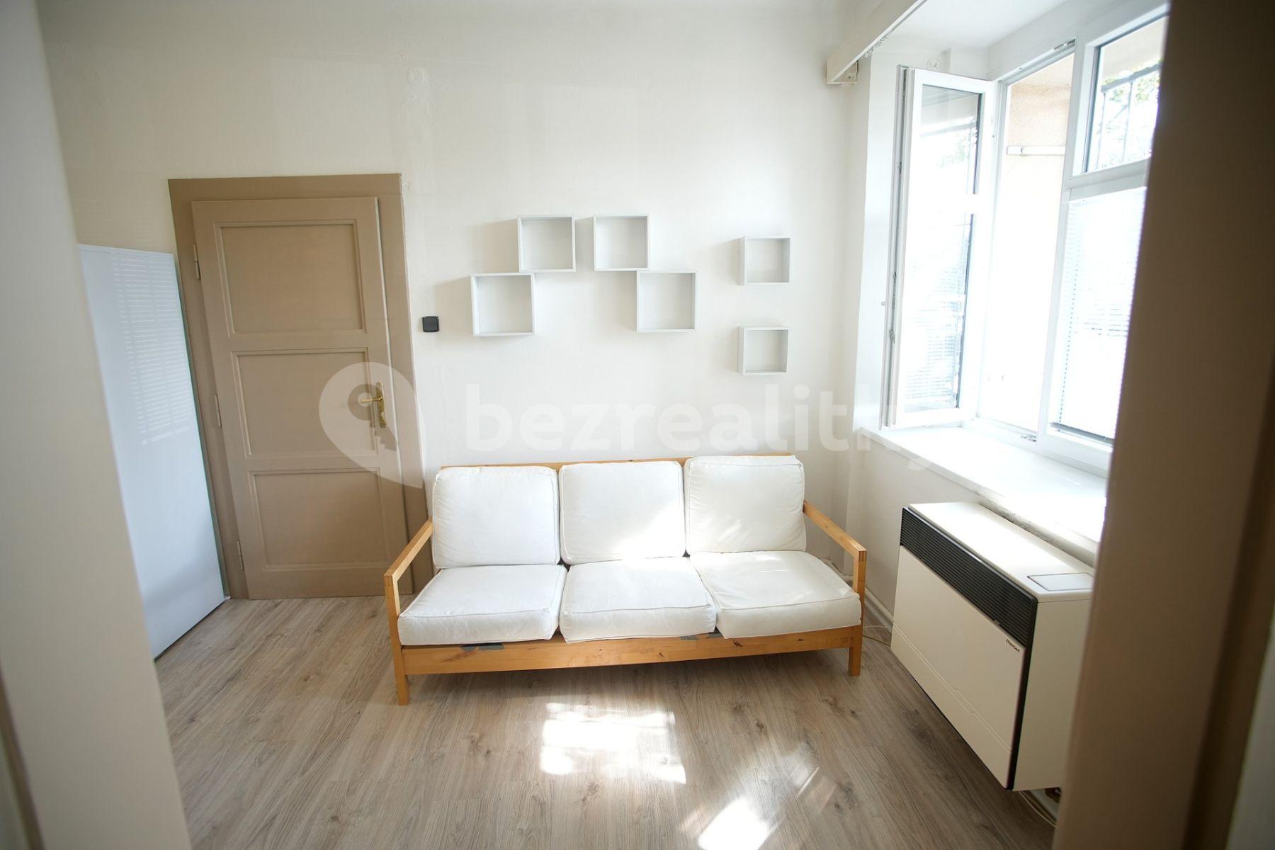 Pronájem bytu 2+kk 42 m², U Vysočanského pivovaru, Praha, Praha