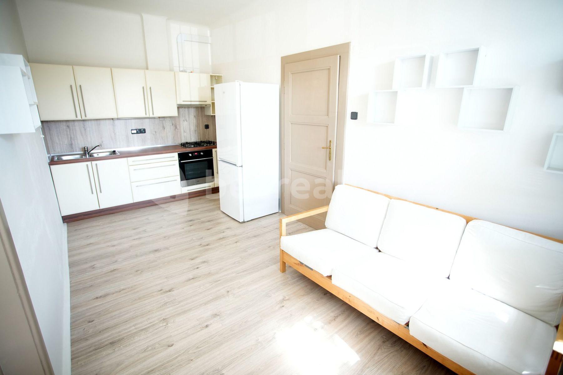 Pronájem bytu 2+kk 42 m², U Vysočanského pivovaru, Praha, Praha