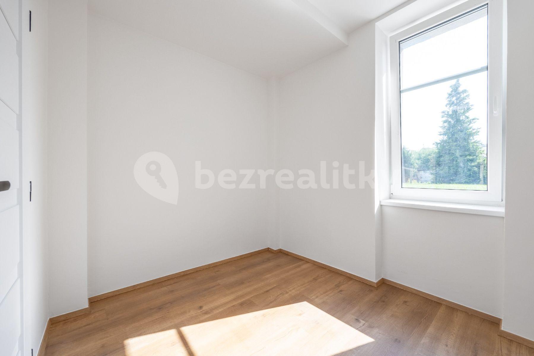 Prodej bytu 3+kk 68 m², Stehlíkova, Slaný, Středočeský kraj