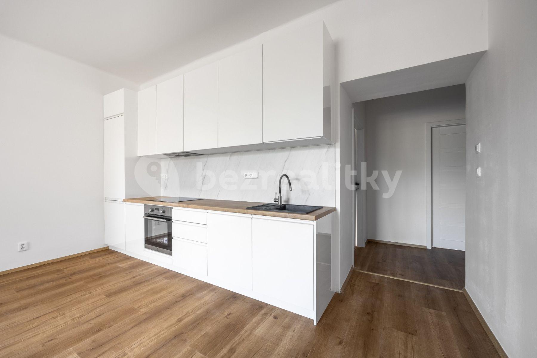 Prodej bytu 3+kk 68 m², Stehlíkova, Slaný, Středočeský kraj