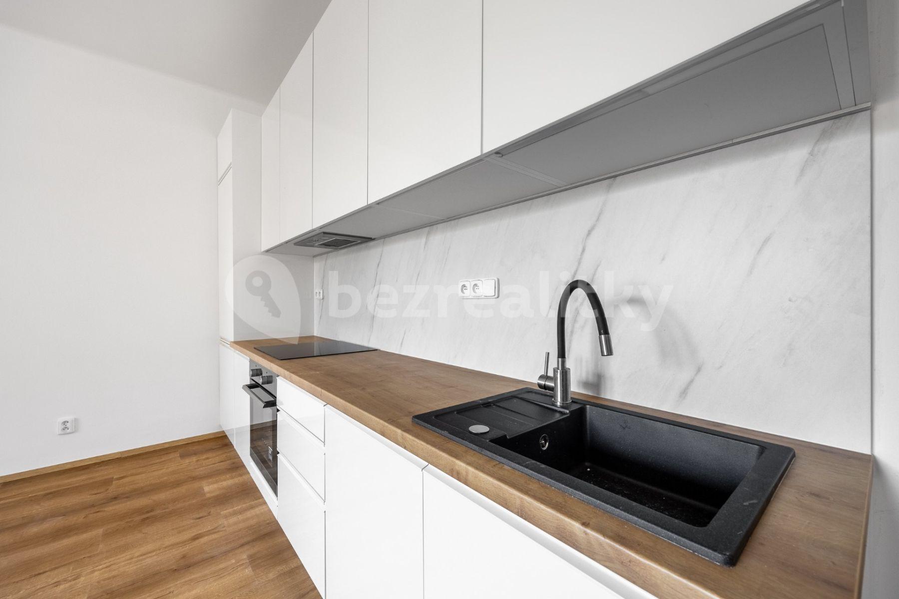 Prodej bytu 3+kk 68 m², Stehlíkova, Slaný, Středočeský kraj