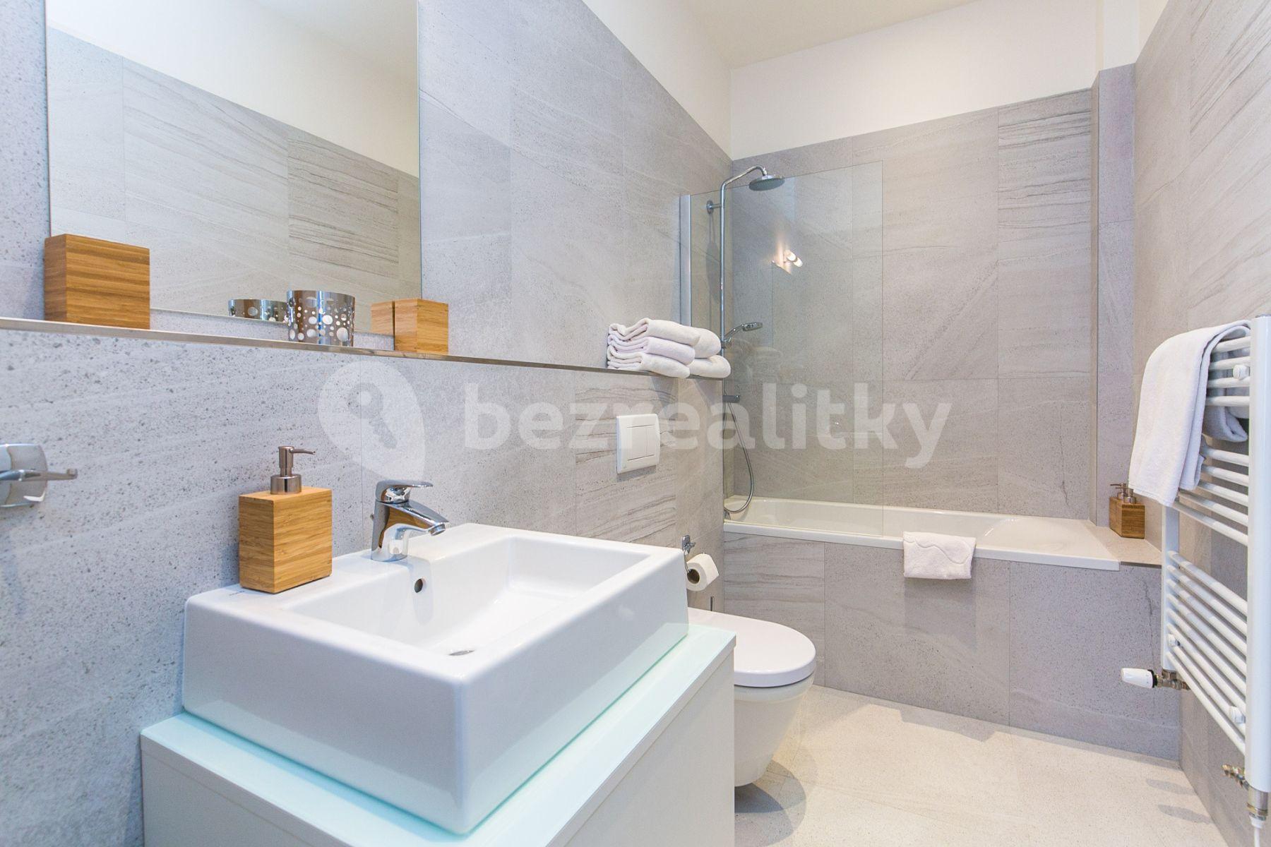 Pronájem bytu 3+kk 62 m², Dlouhá, Praha, Praha