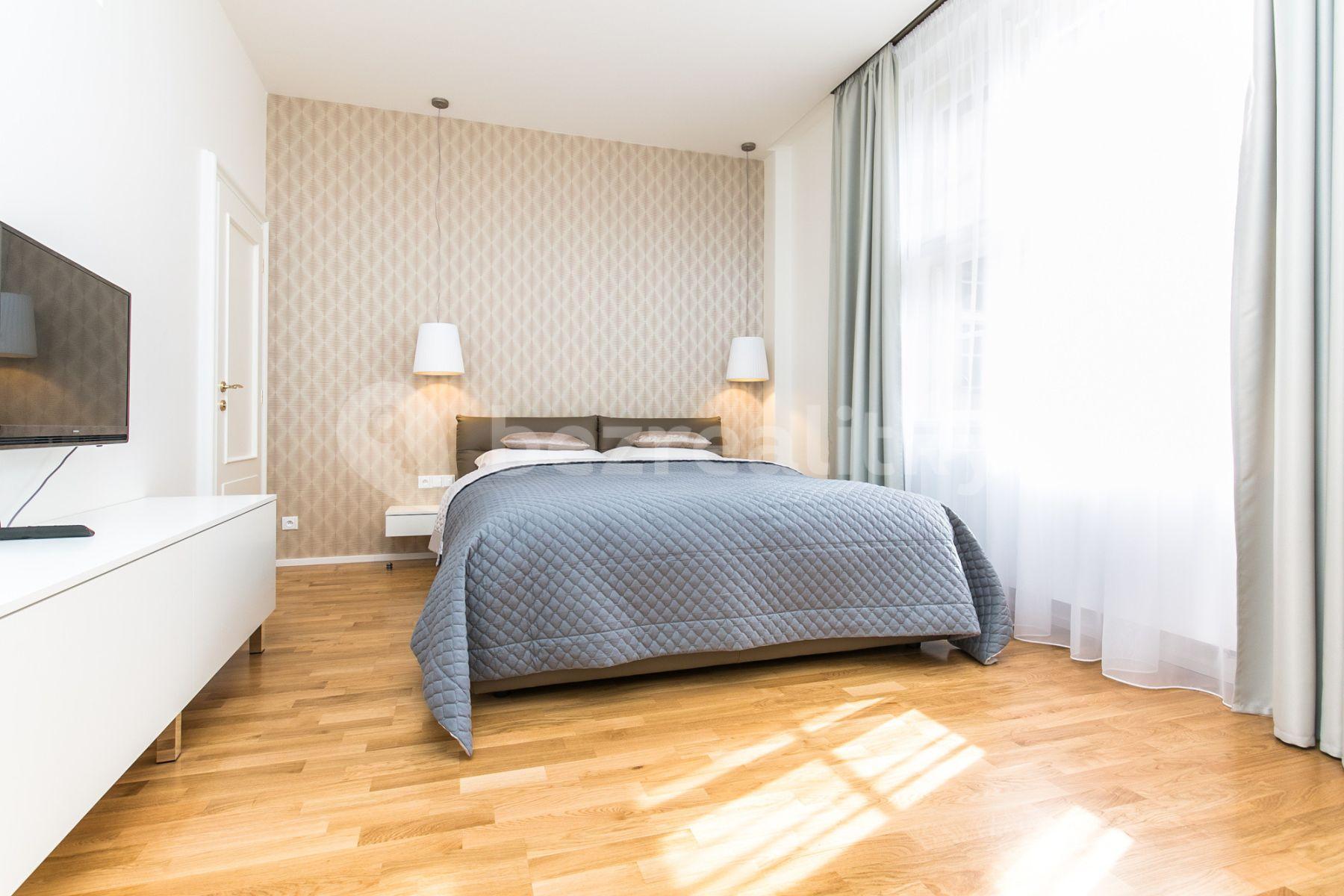 Pronájem bytu 3+kk 62 m², Dlouhá, Praha, Praha