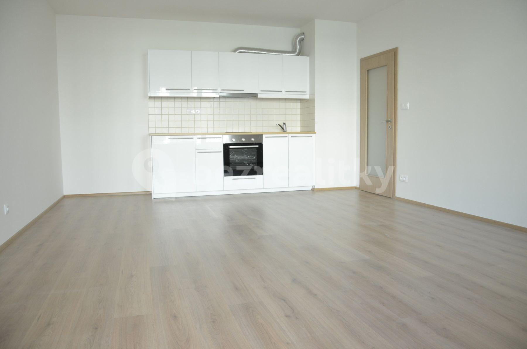 Pronájem bytu 1+kk 45 m², Zlochova, Praha, Praha