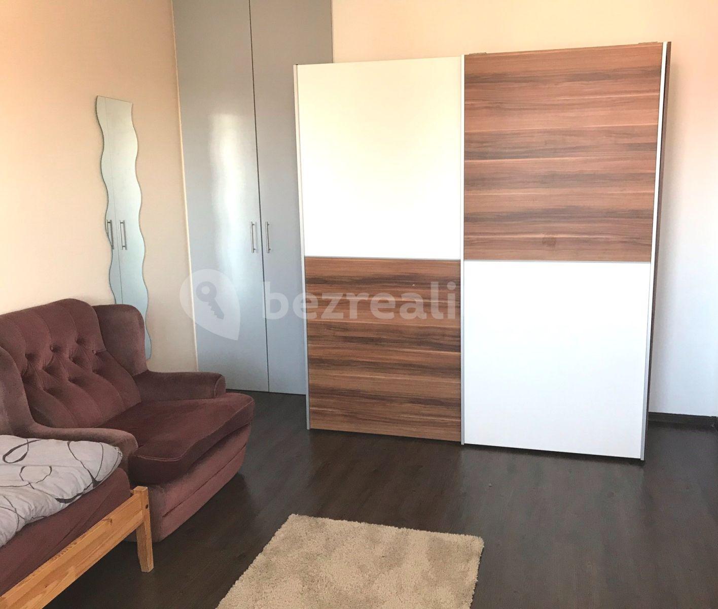 Pronájem bytu 3+1 71 m², Ječná, Hradec Králové, Královéhradecký kraj