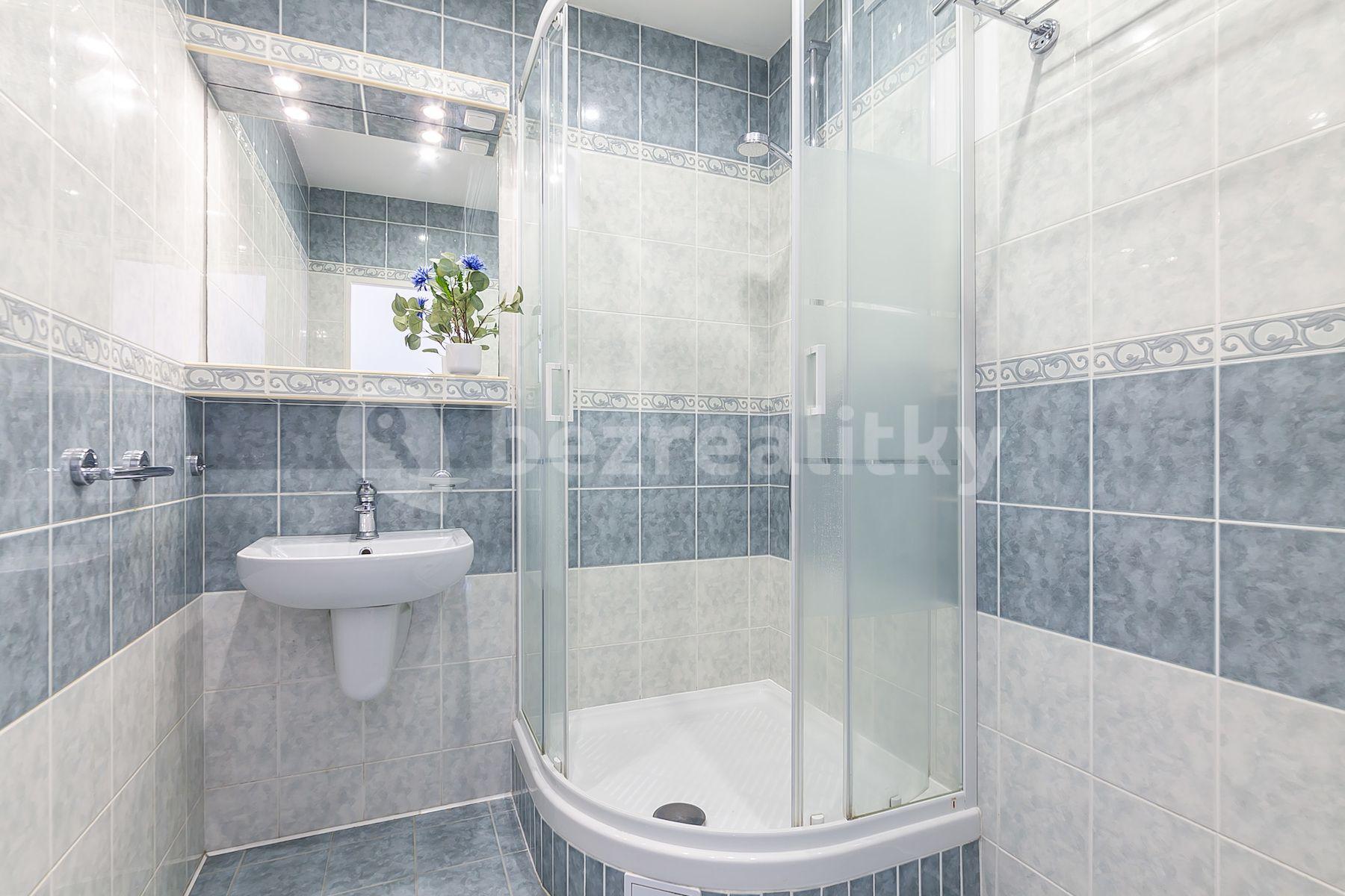 Prodej bytu 3+1 73 m², Benkova, Praha, Praha