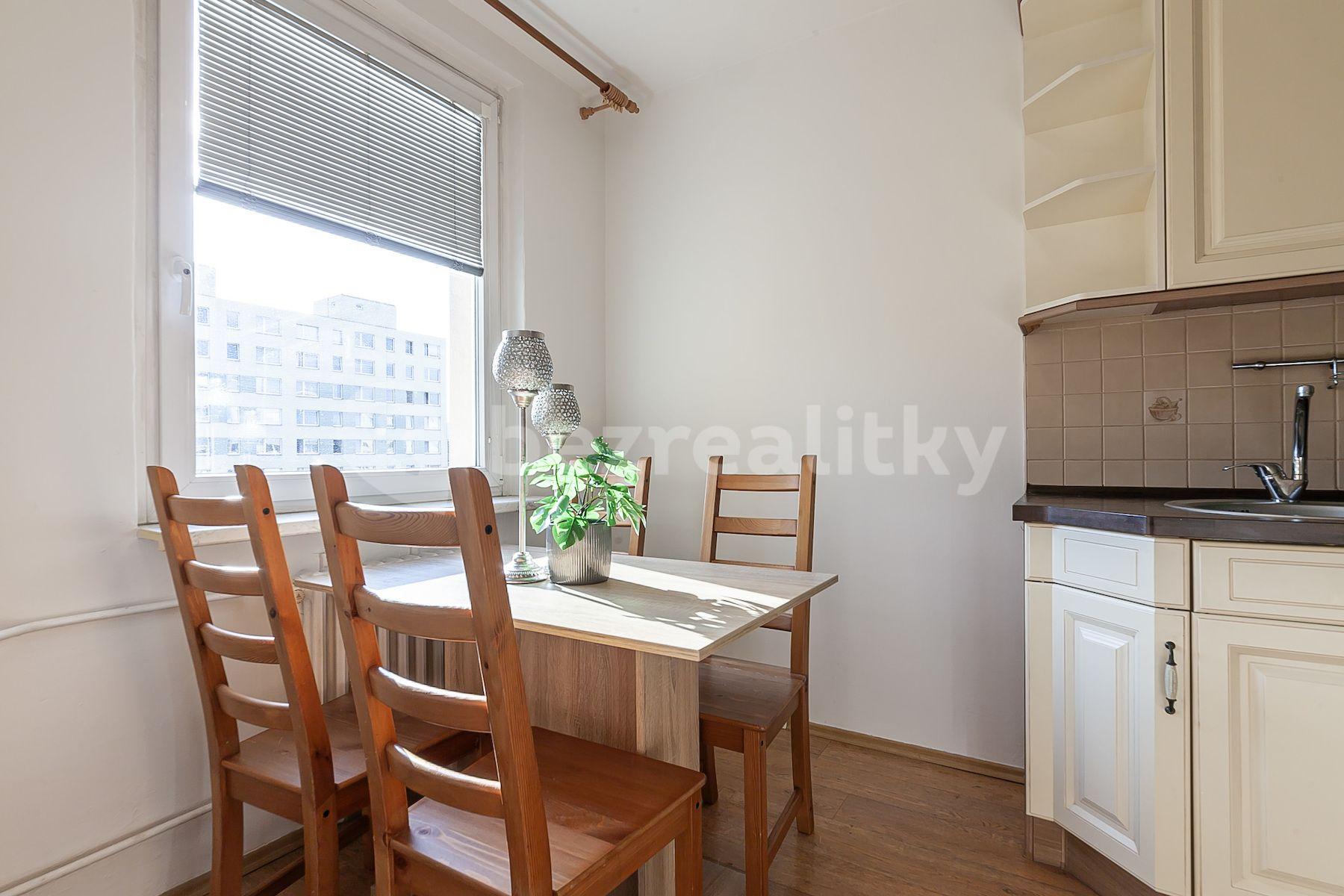 Prodej bytu 3+1 73 m², Benkova, Praha, Praha