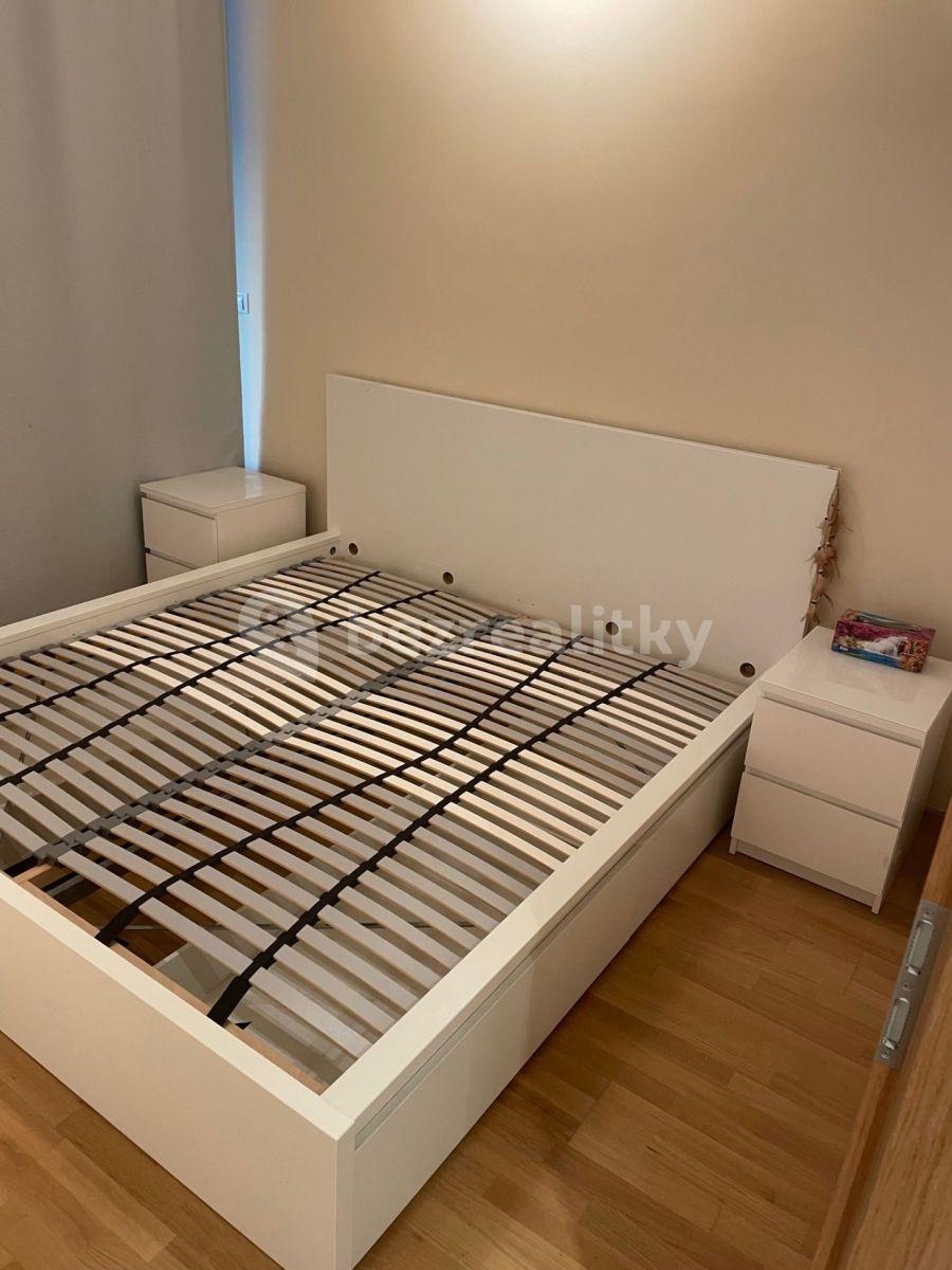 Pronájem bytu 2+kk 55 m², Vojenova, Praha, Praha