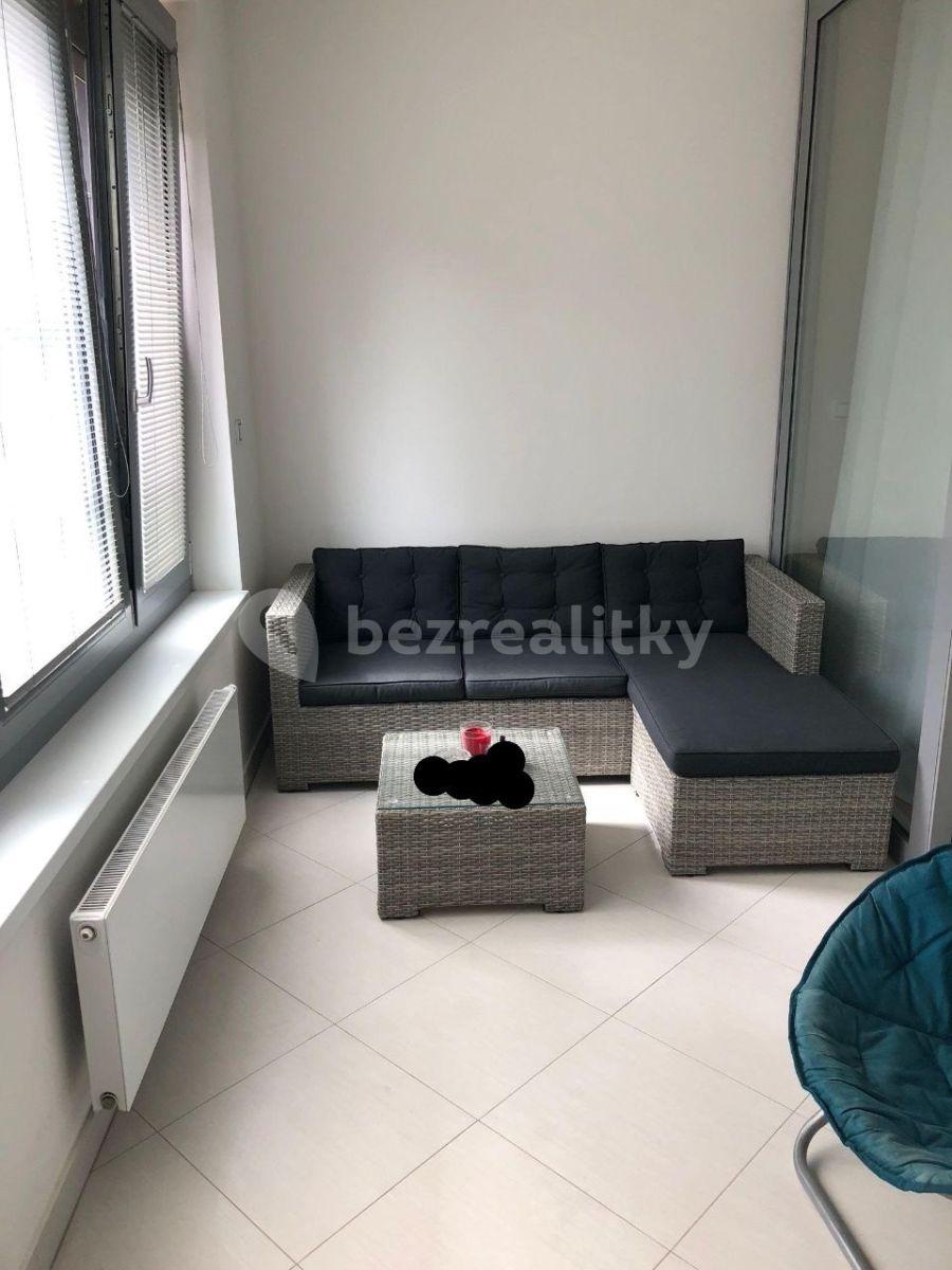 Pronájem bytu 2+kk 55 m², Vojenova, Praha, Praha