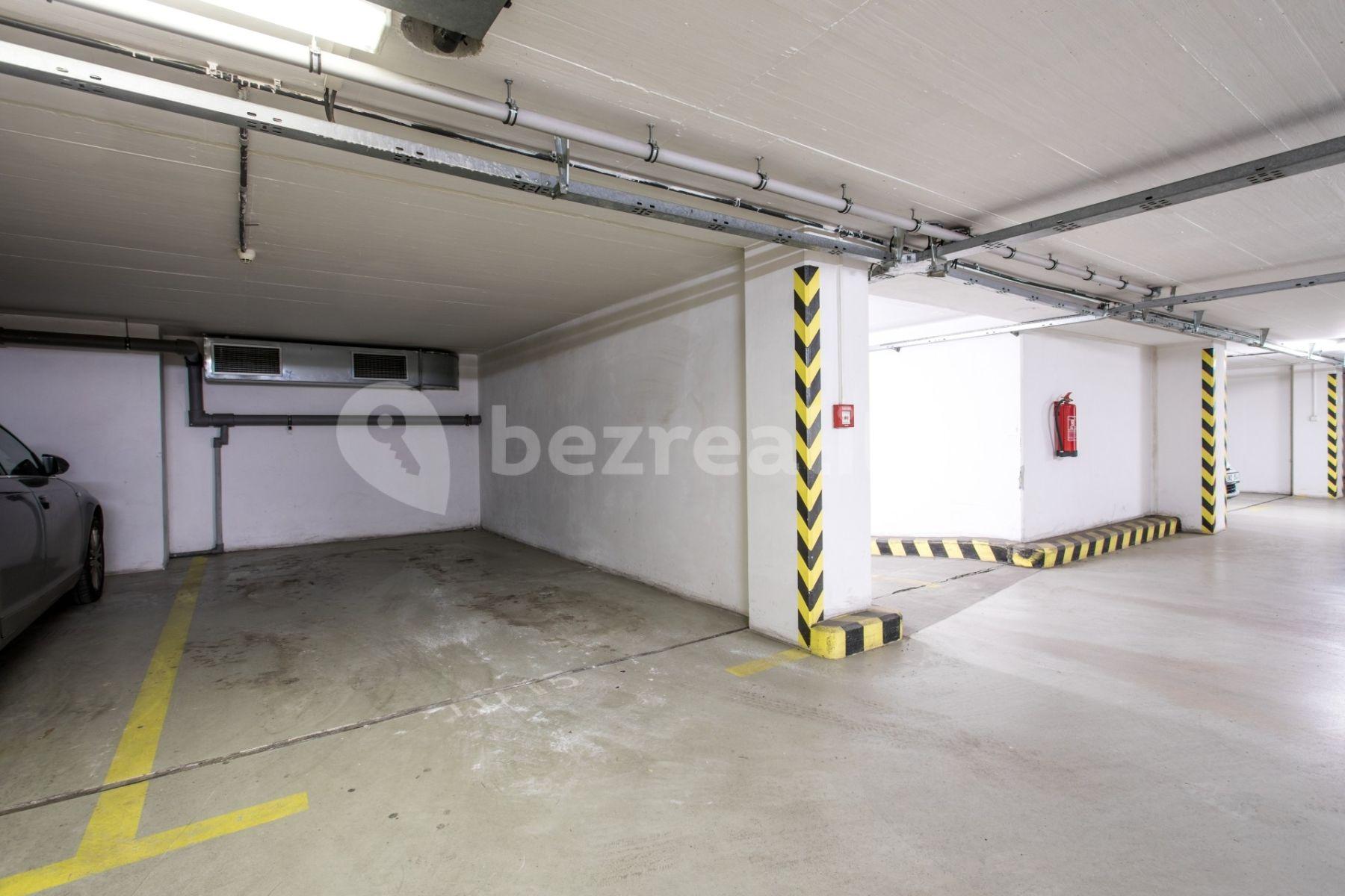 Prodej bytu 3+kk 67 m², Petržílkova, Praha, Praha