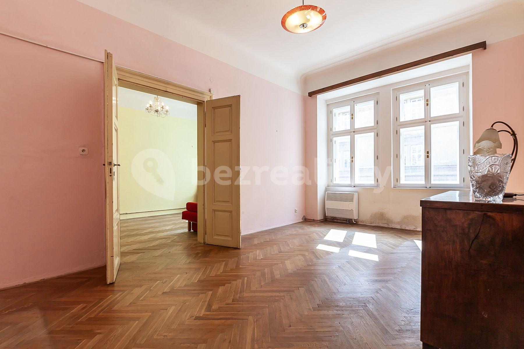 Prodej bytu 2+1 61 m², Křižíkova, Praha, Praha