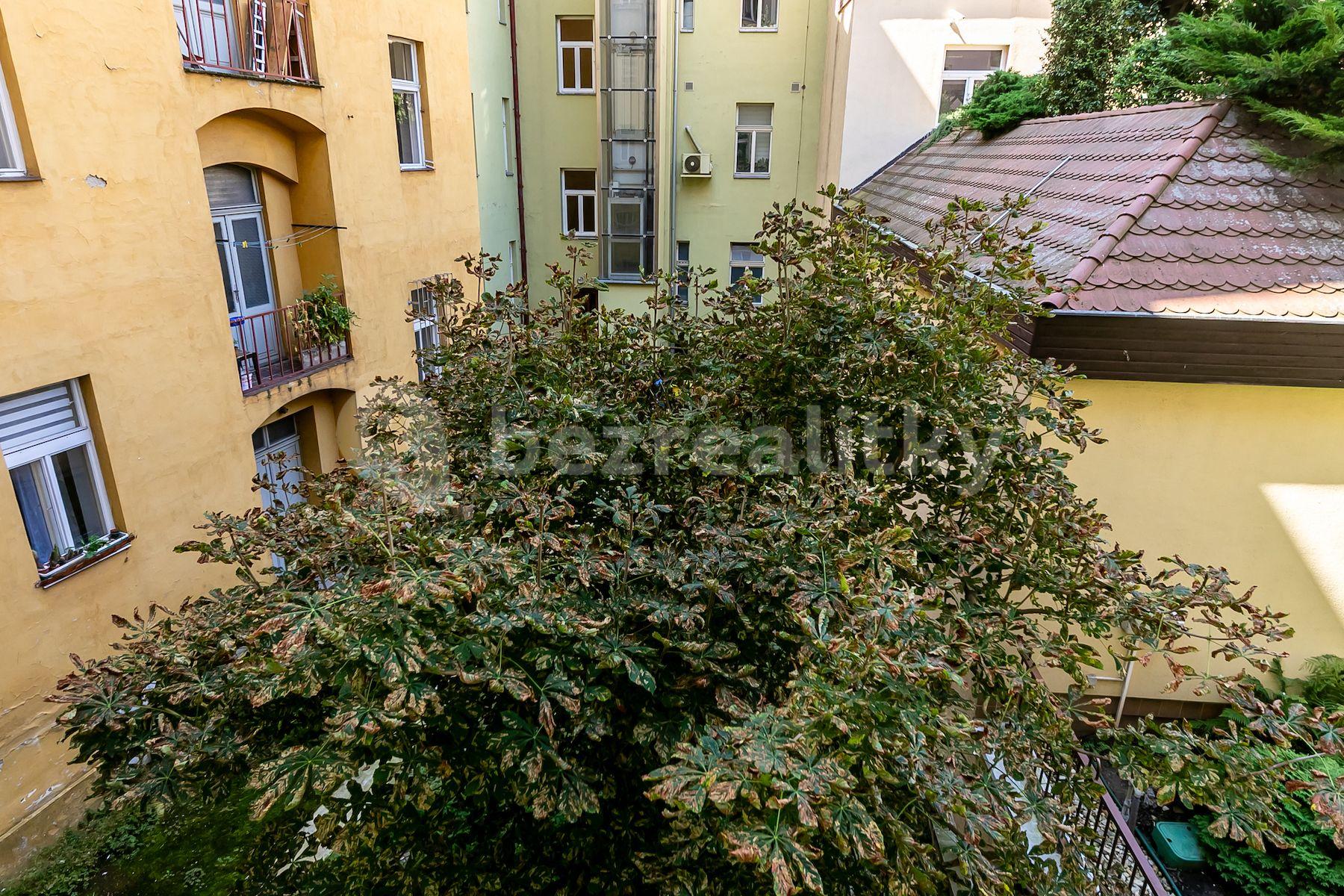 Prodej bytu 1+1 53 m², Janovského, Praha, Praha