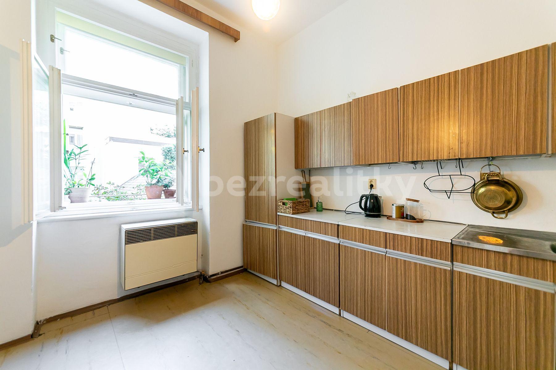 Prodej bytu 1+1 53 m², Janovského, Praha, Praha