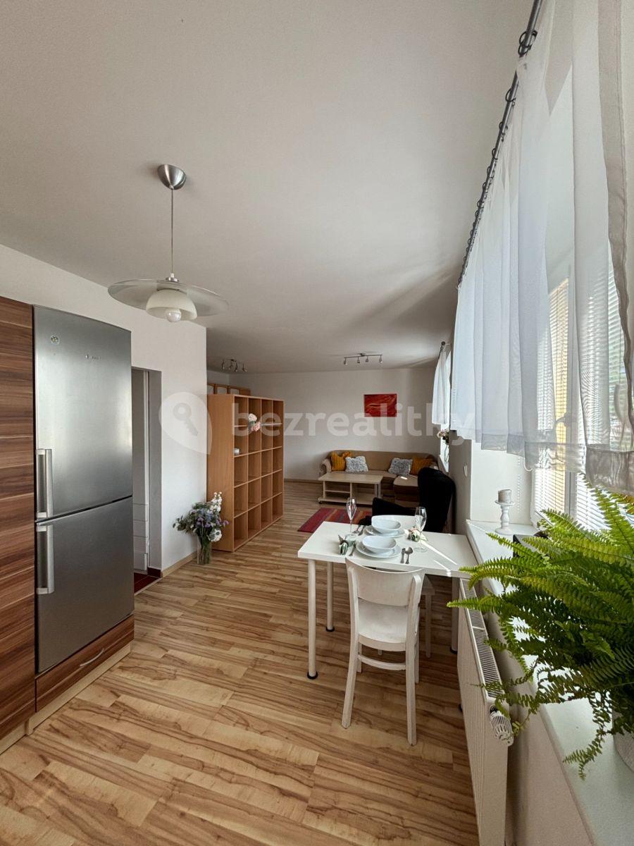 Prodej bytu 1+kk 48 m², Partyzánská, Olomouc, Olomoucký kraj