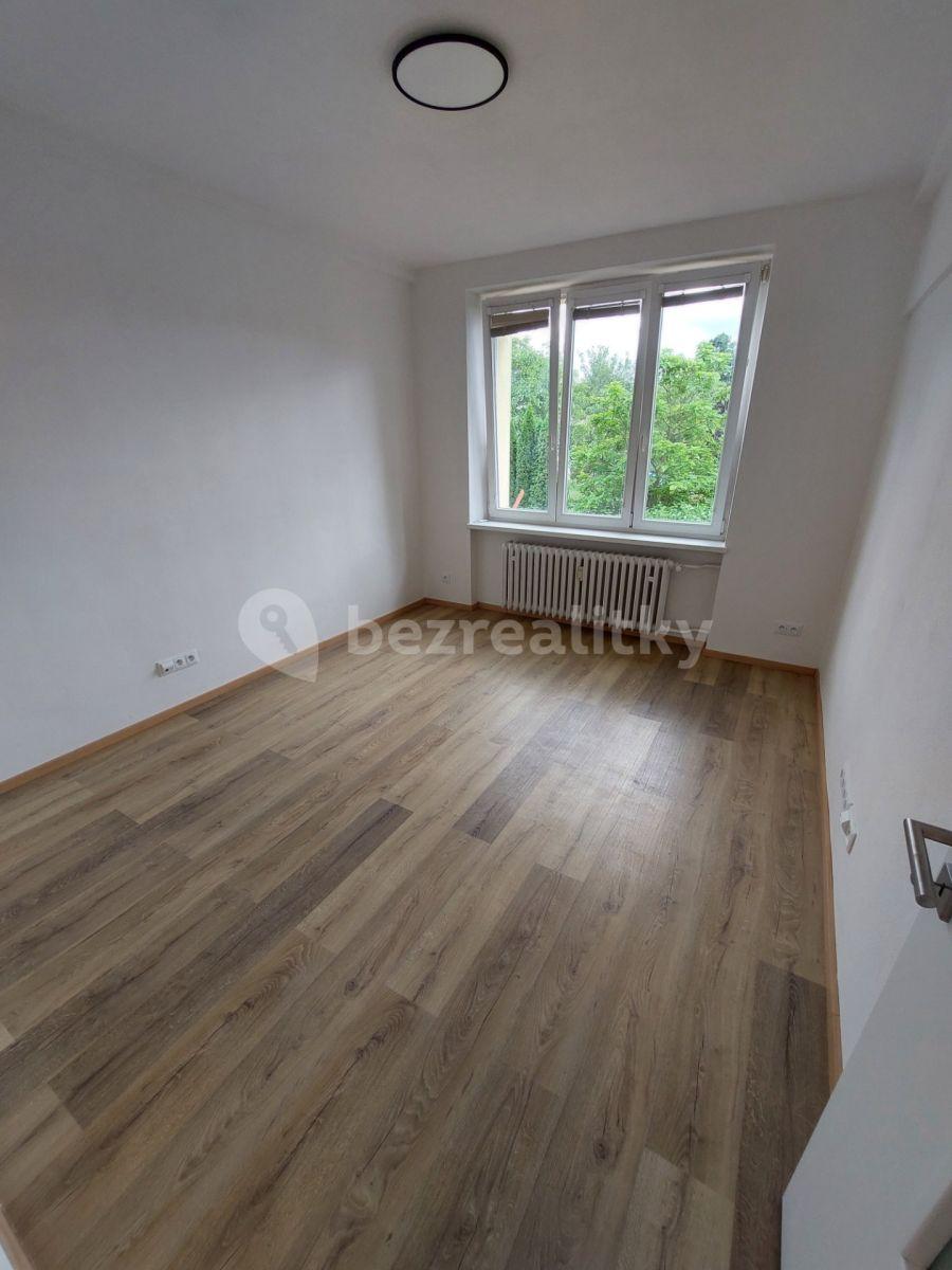 Pronájem bytu 2+1 56 m², Křižná, Valašské Meziříčí, Zlínský kraj