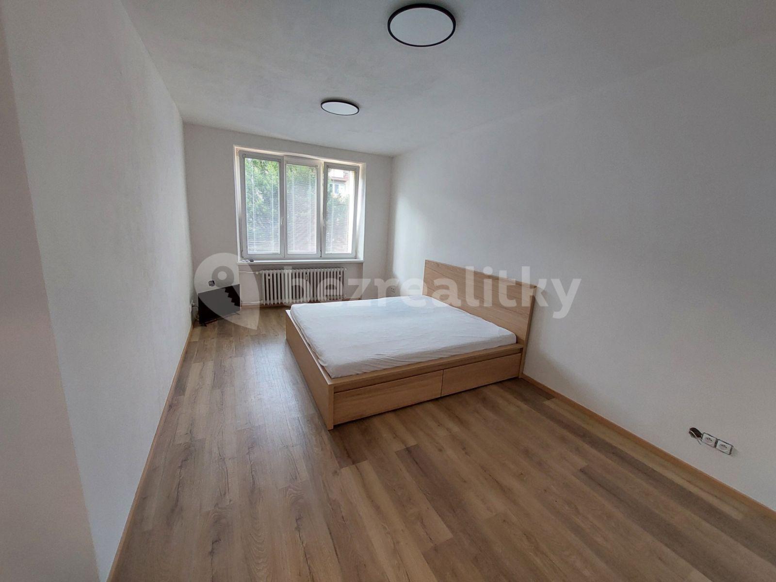 Pronájem bytu 2+1 56 m², Křižná, Valašské Meziříčí, Zlínský kraj